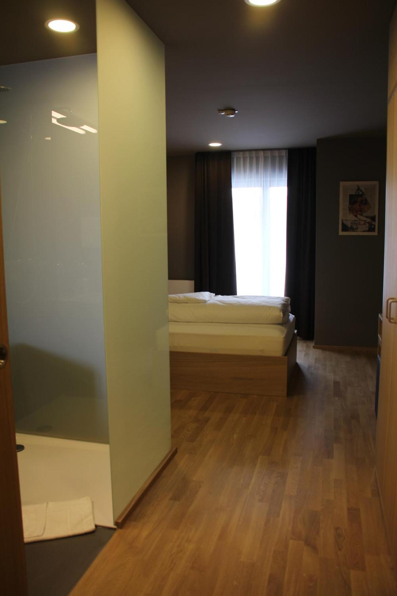 Hotel Am Garnmarkt Goetzis Bilik gambar