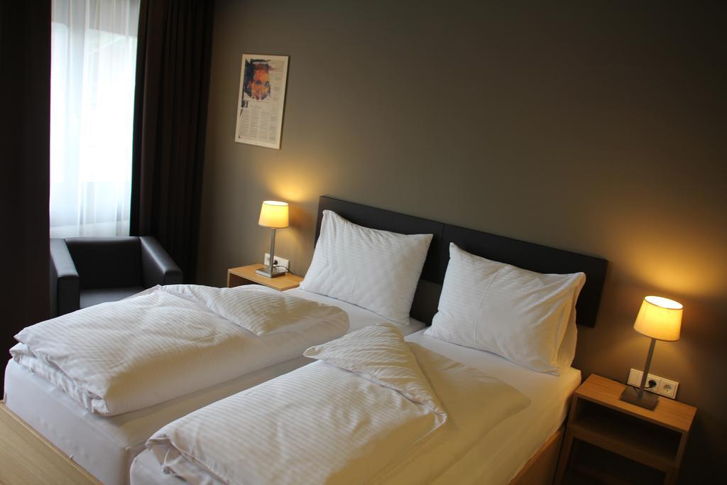 Hotel Am Garnmarkt Goetzis Bilik gambar
